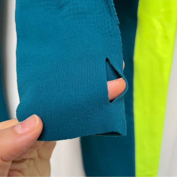 Fabletics Matching Set On-The-Go PowerHold® High-Waisted Legging and top size L - Picture 8 of 14